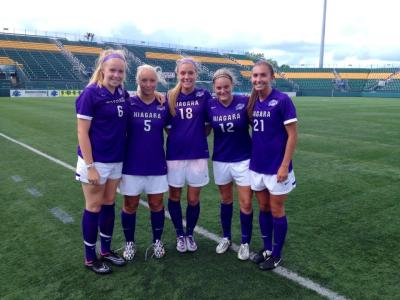 First scrimmage, Freshies, Millie, Johanna, Sophie, Eva, Kelsey